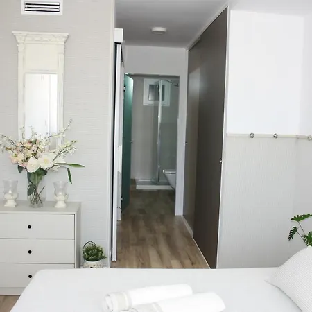 Apartment Torre Paris