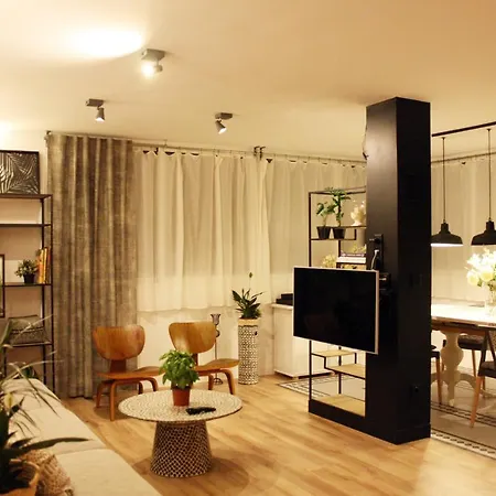 Apartment Torre Paris